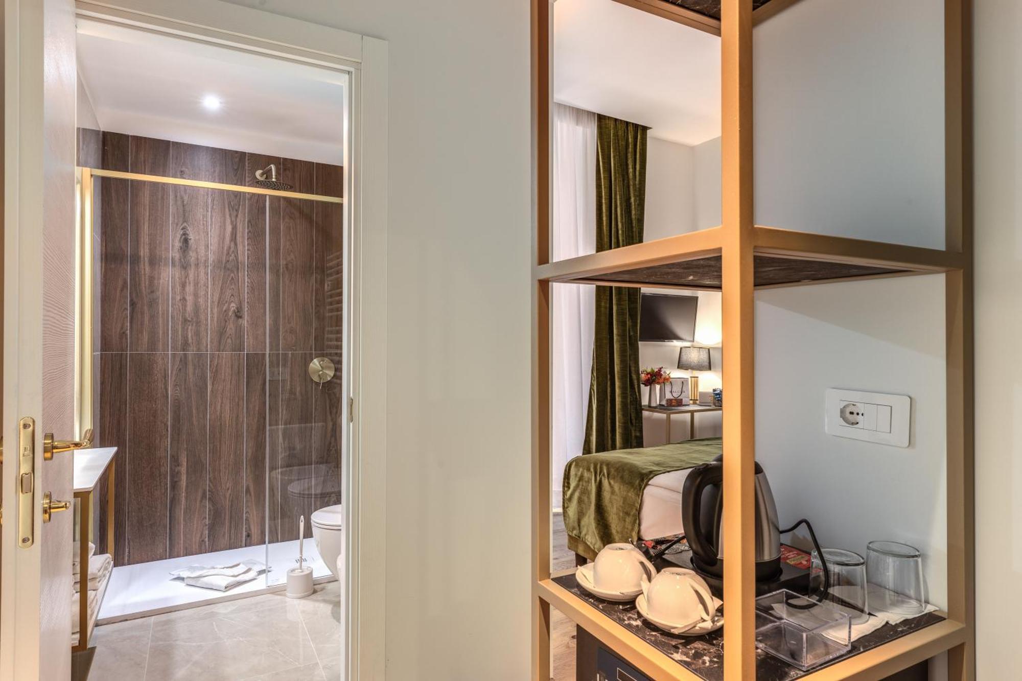 Guest house Palazzo Goldoni Condotti Collection 3*
